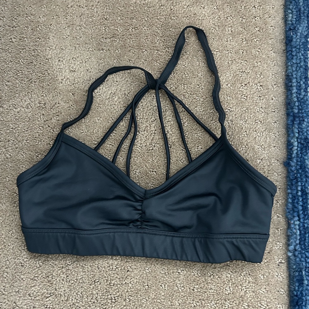 Alo bra xs